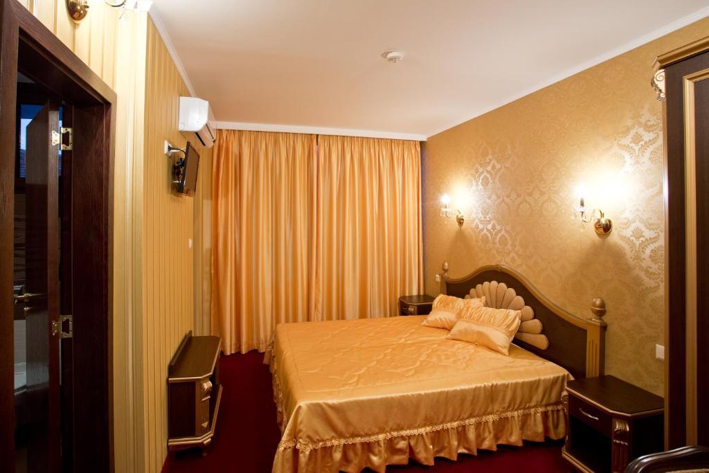 Hotel Diamond Казанлык Номер фото