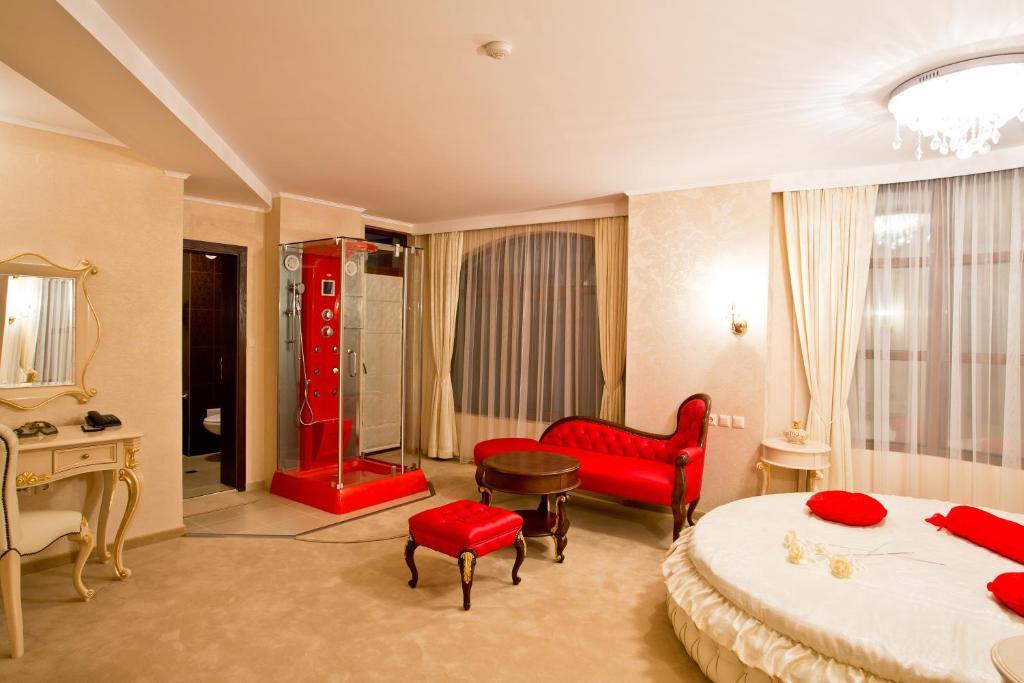 Hotel Diamond Казанлык Номер фото