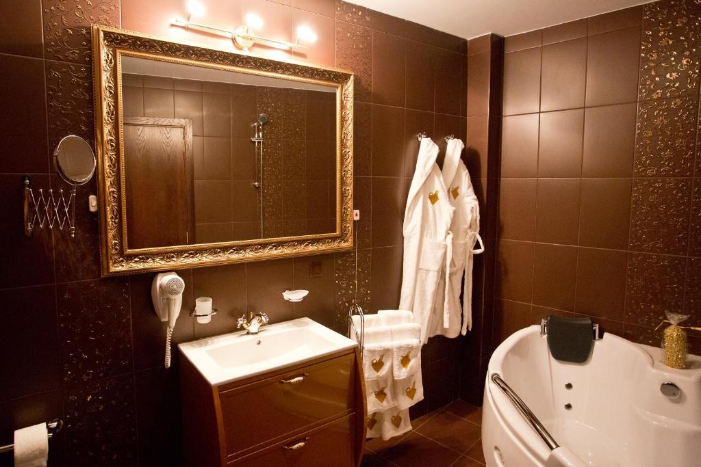 Hotel Diamond Казанлык Номер фото